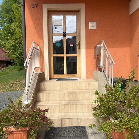 Penzion Pod Zamkem Zruc nad Sazavou Zewnętrze zdjęcie